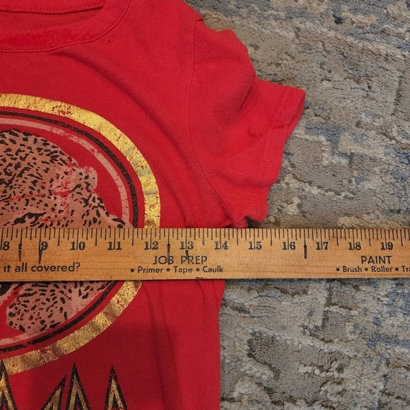Chaser Def Leopard Red Gold Graphic Tee Size Small - Picture 6 of 7